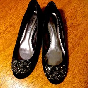 Black Suede Pumps w Wedge Heels & Pewter Accent